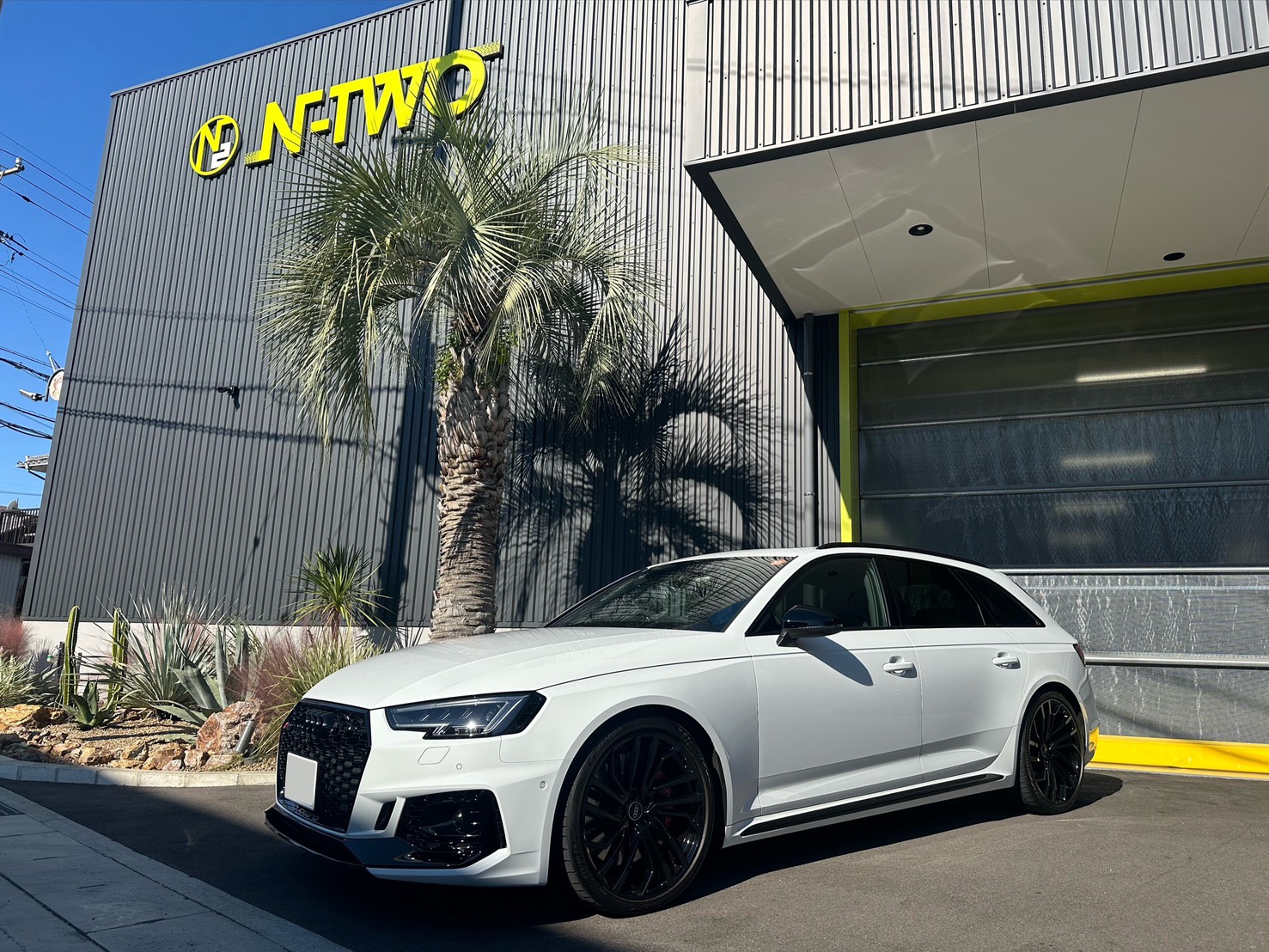 お客様が購入したアウディRS4アバント