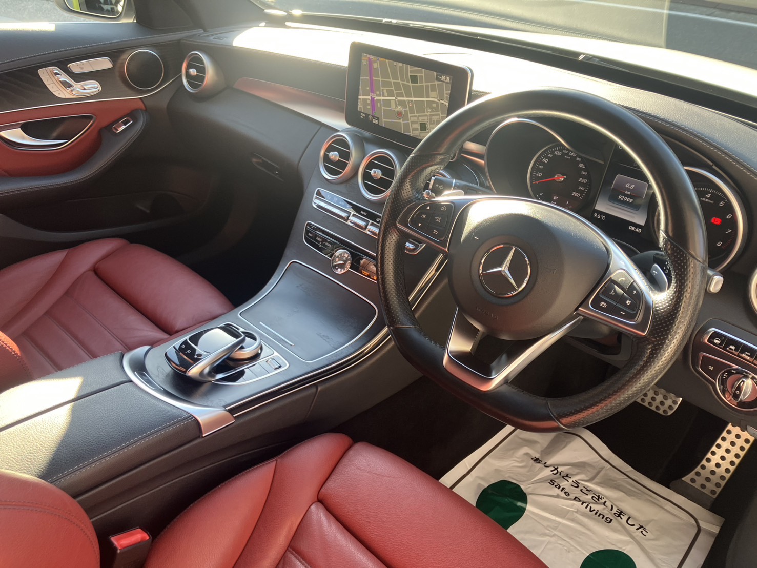 お客様が購入したメルセデスベンツC200ステーションワゴン AMGラインの内装