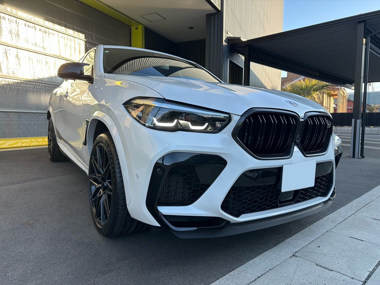 お客様が購入したBMW X6 M コンペティション