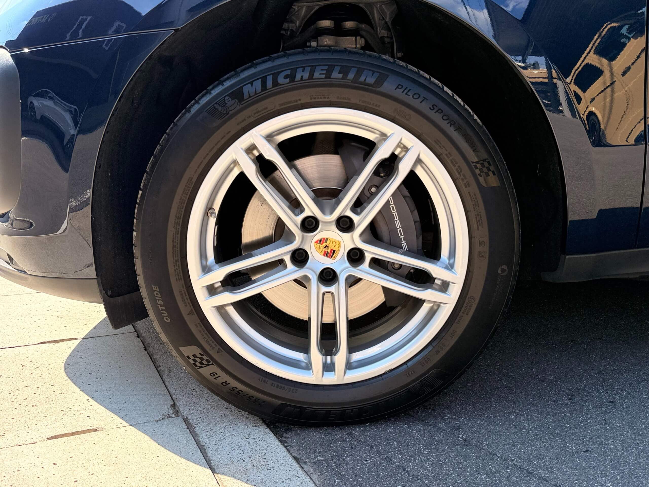 ポルシェ マカンの車両写真