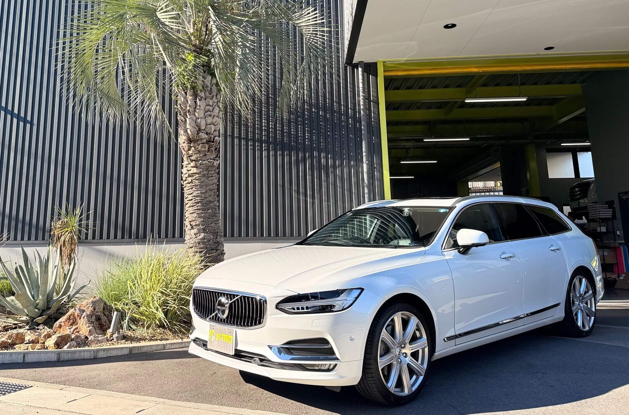 ボルボ V90の車両写真